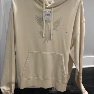 NWT- American Eagle Outfitters Cream Hoodie